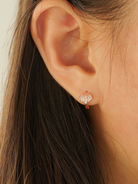Alessia Seashell Huggie Earrings