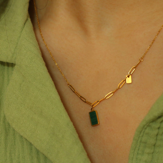 Una Malachite Necklace
