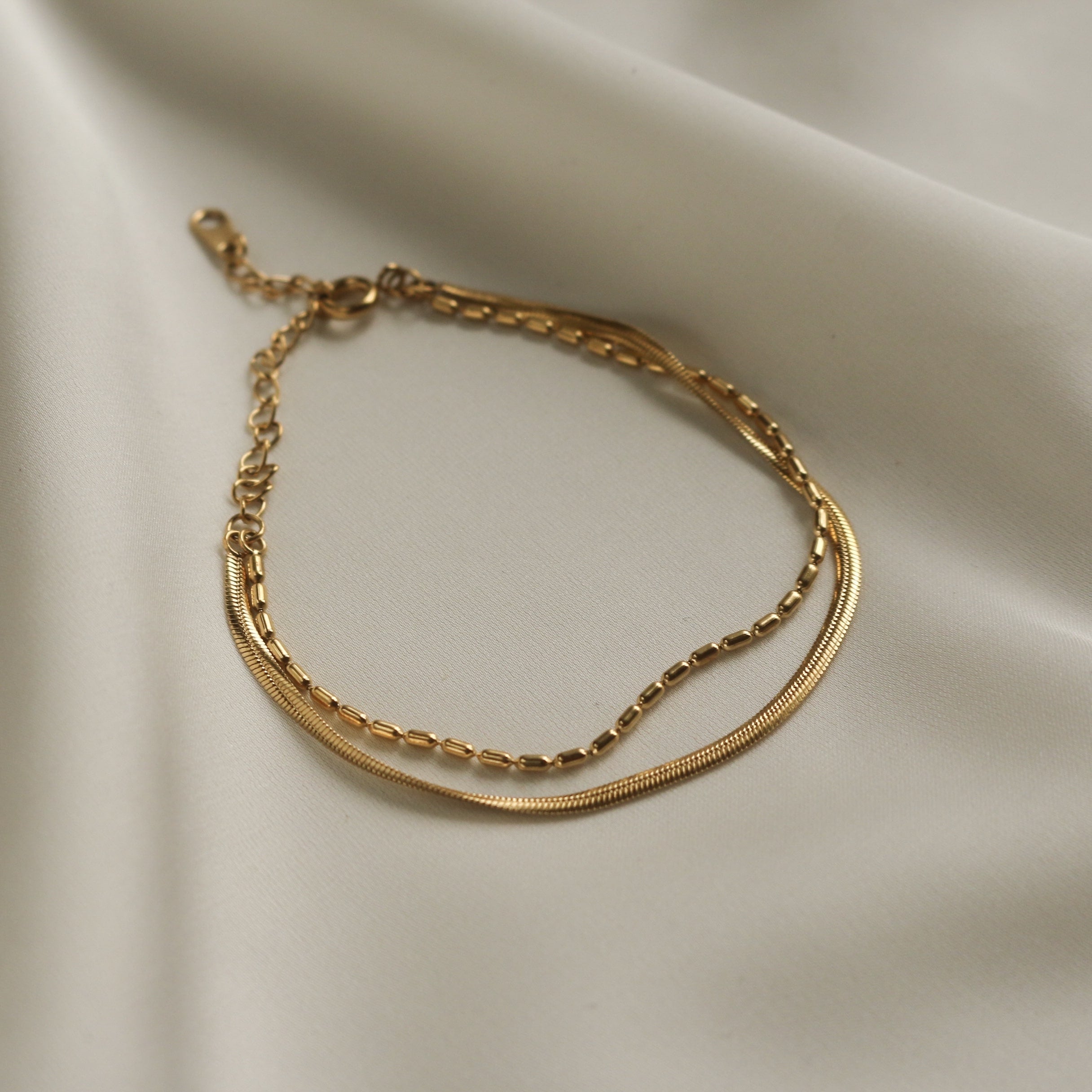 Lila Stretch Bracelet in Pastel Mix