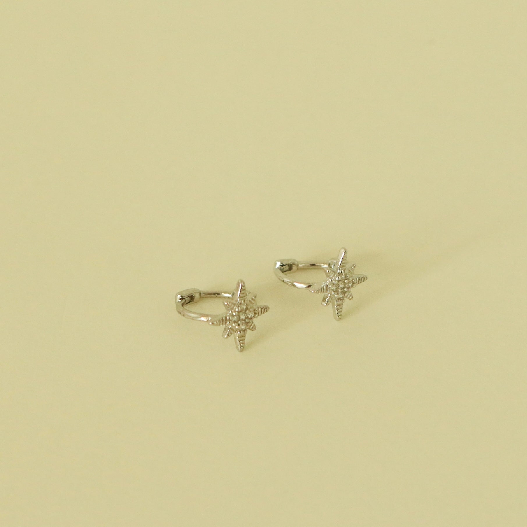 Zaria Star Huggie Earrings (Silver)
