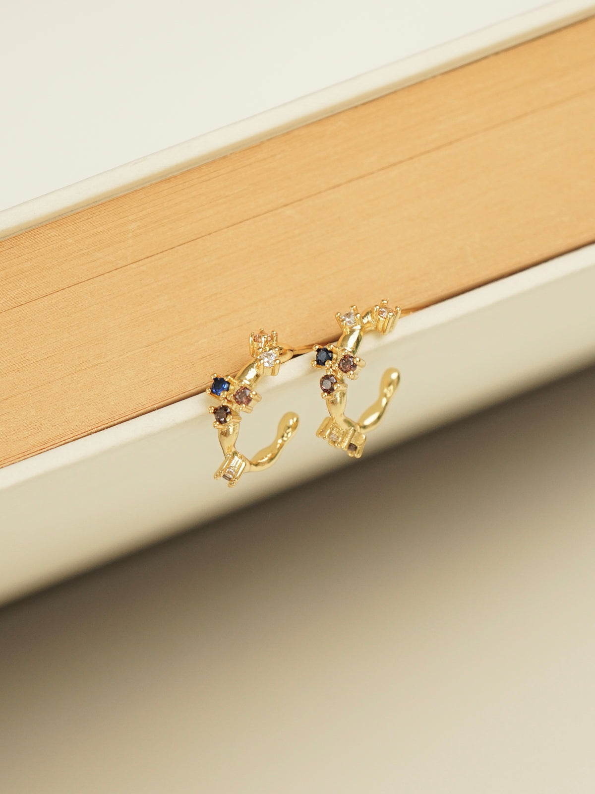 Hadassa Multicolor Hoop Earrings (Gold)