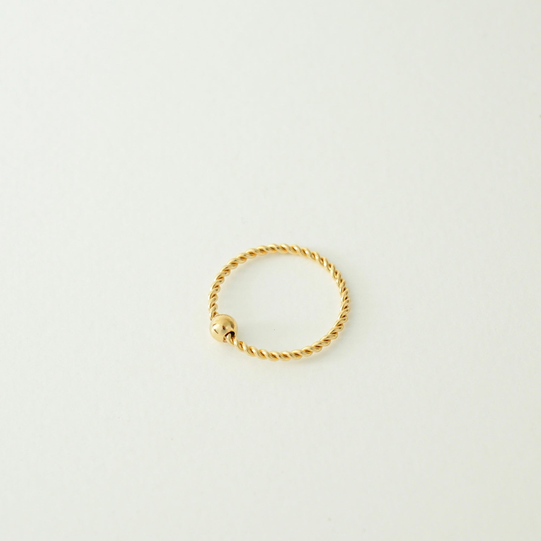 Gitty Twisted Ring