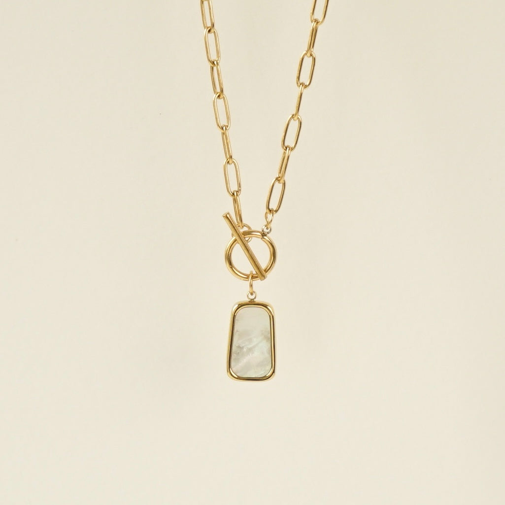 Olga Chain Link Necklace (Gold)