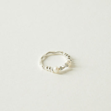 Viola Beaded Pearl Ring