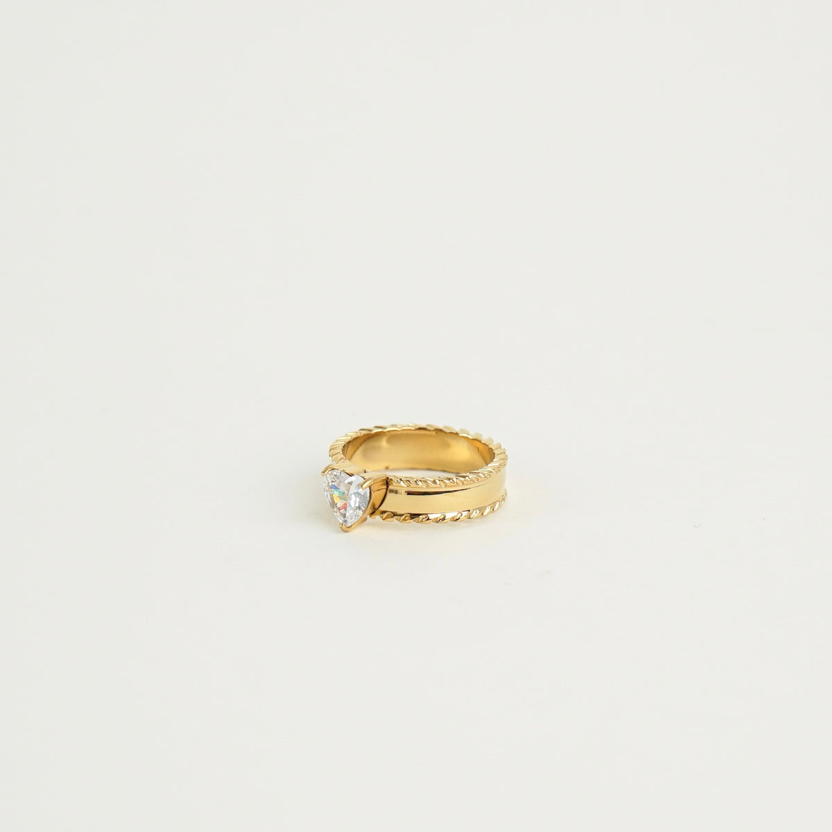 Paulina Heart Band Ring