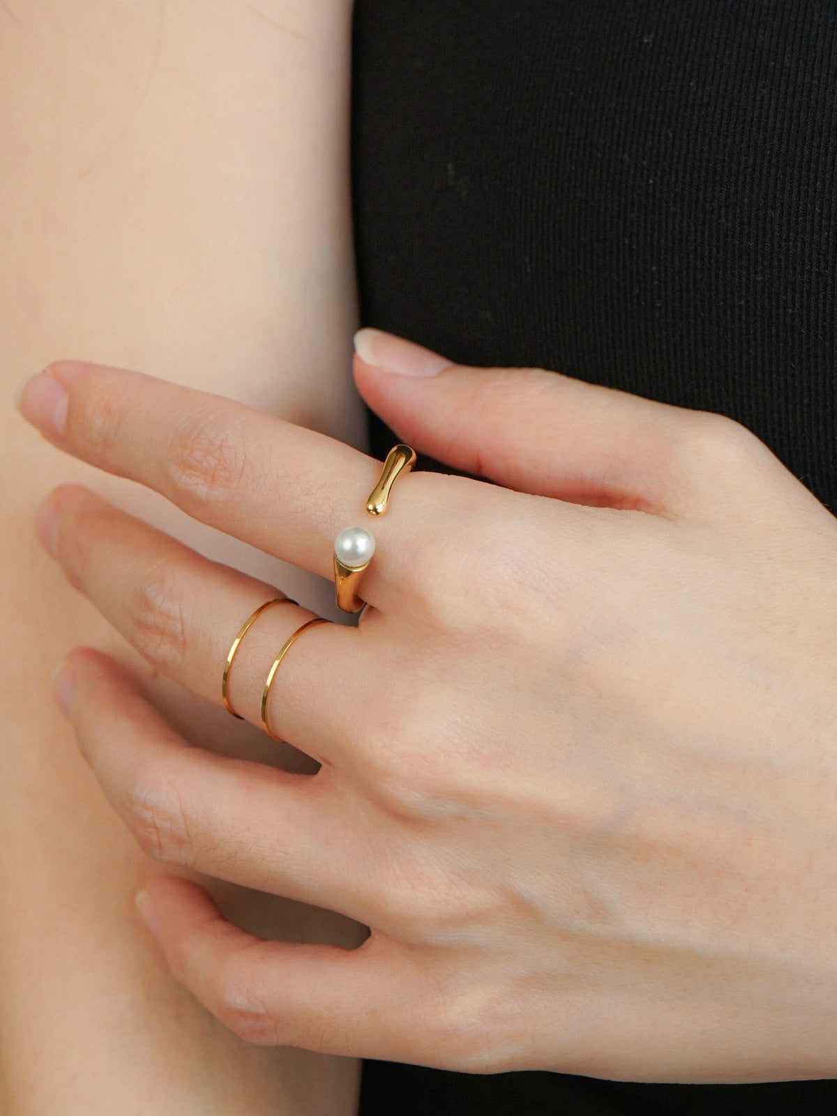 Quella Pearl Open Ring (Gold)