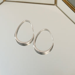 Fiona Hoop Earrings (Silver)