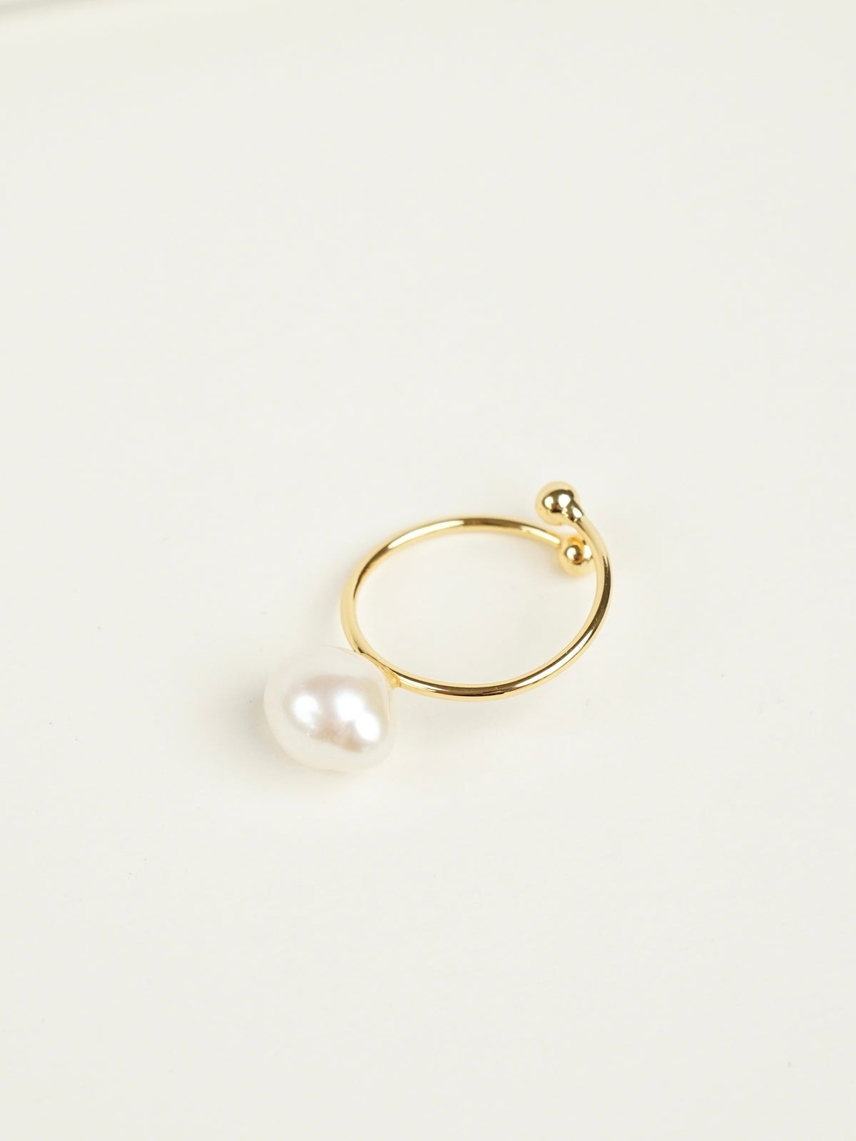 Aurelia Pearl Adjustable Ring