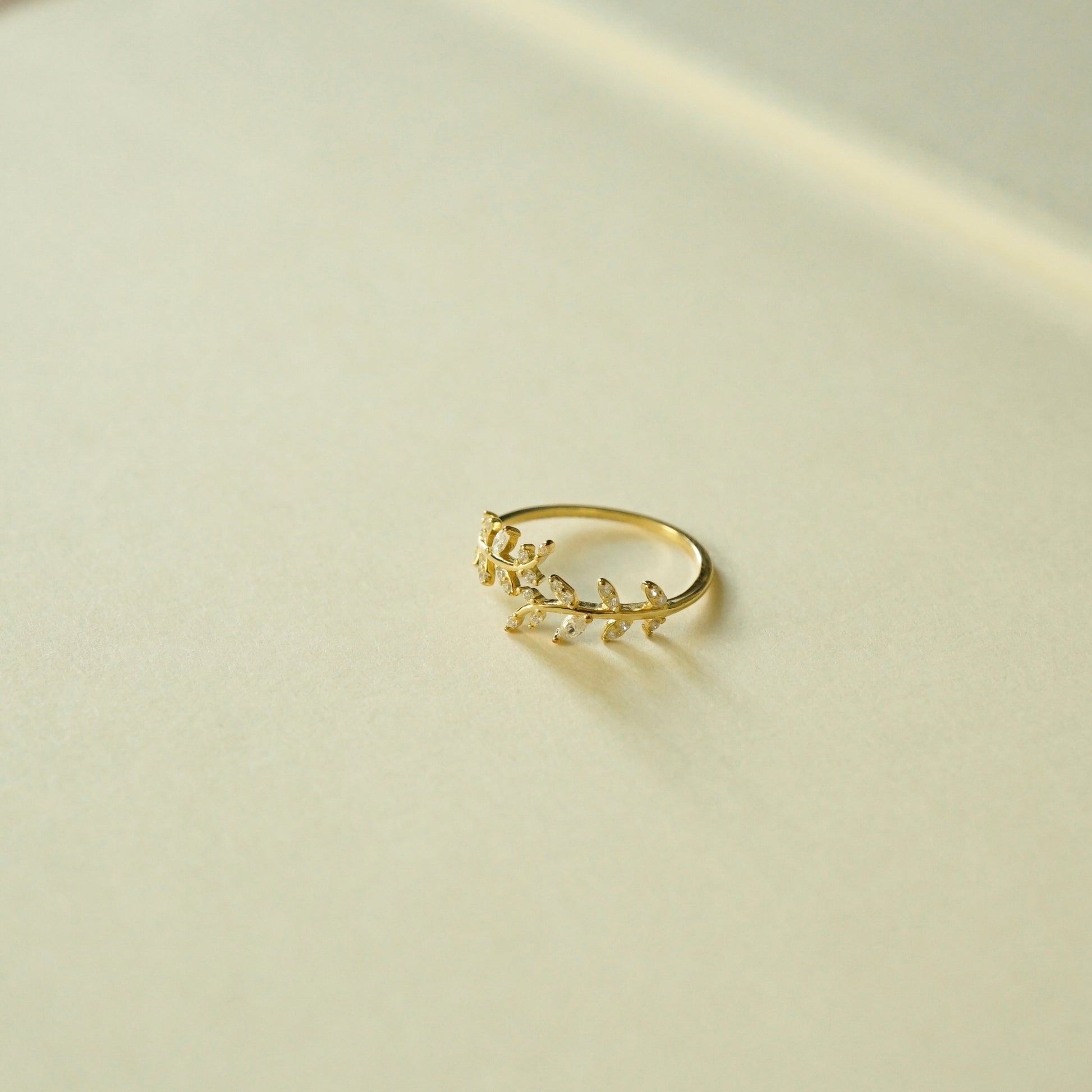 Gianni Leaf Ring (Gold)
