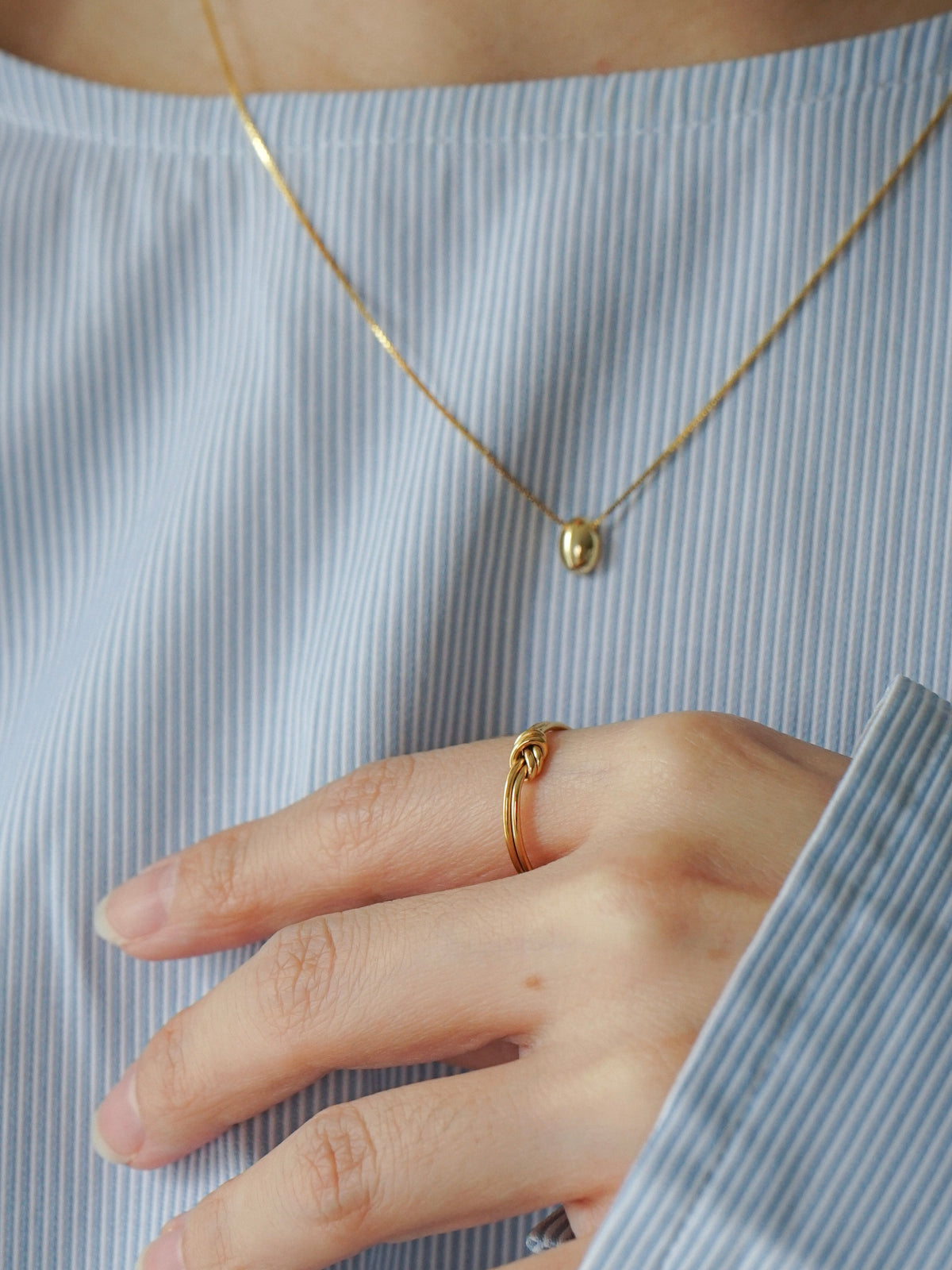 Amari Knot Ring