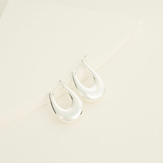 Quimby Chunky Hoop Earrings (Silver)