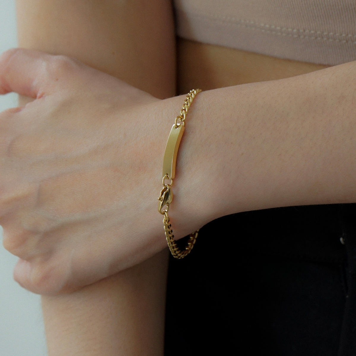 Quilla Cuban Link Bracelet (Gold)