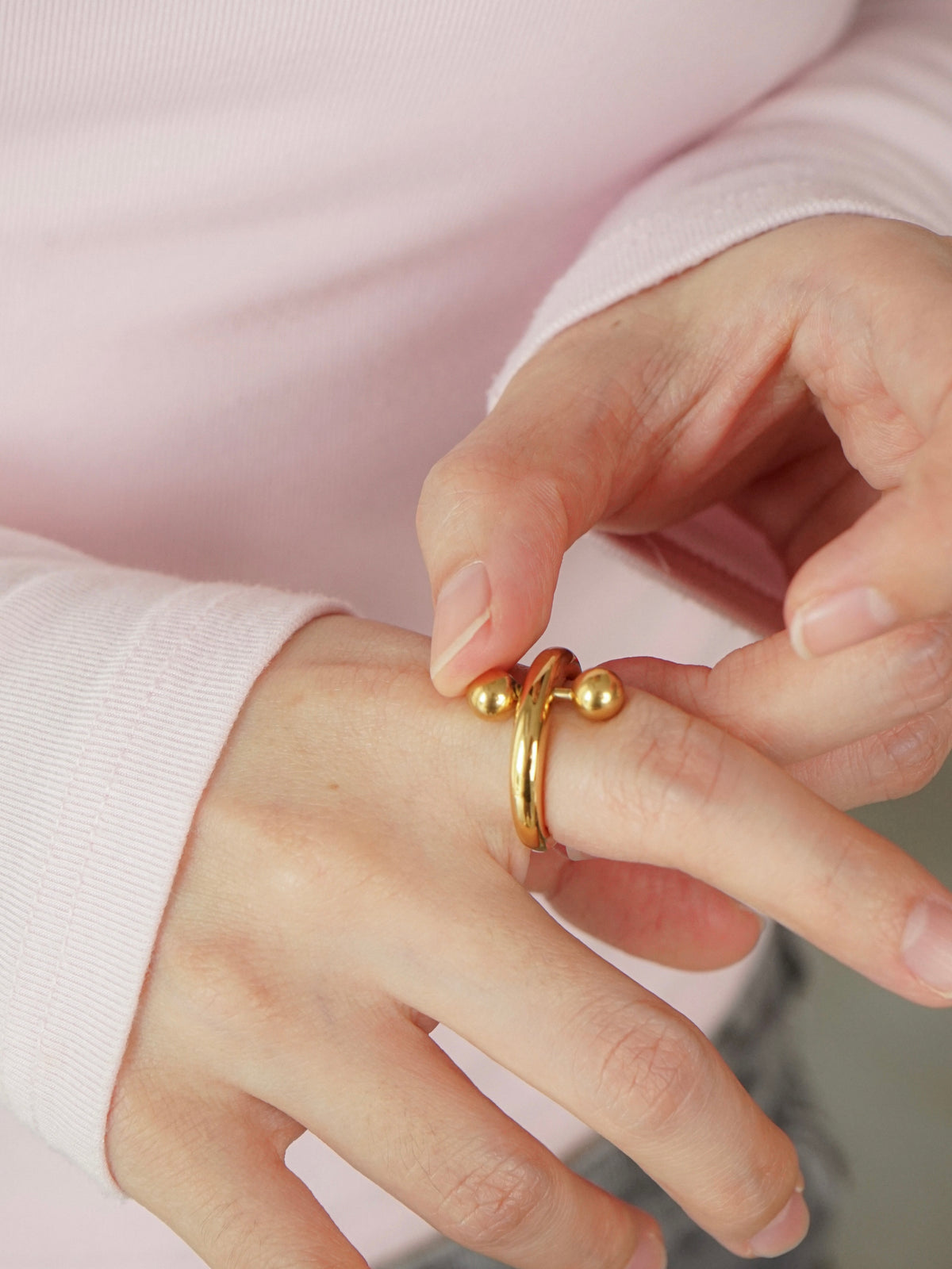 Keziah Dumbbell Ring