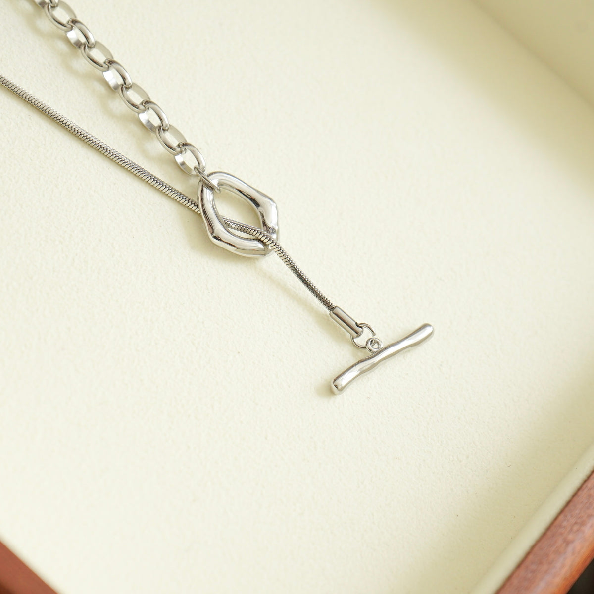 Rivka Chain Link Long Necklace (Silver)