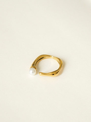 Quella Pearl Open Ring (Gold)