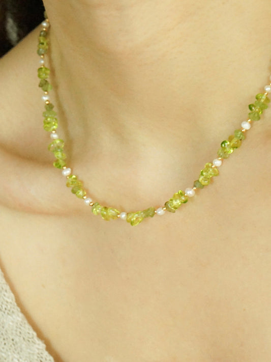 Crystal Pearl Beaded Necklace