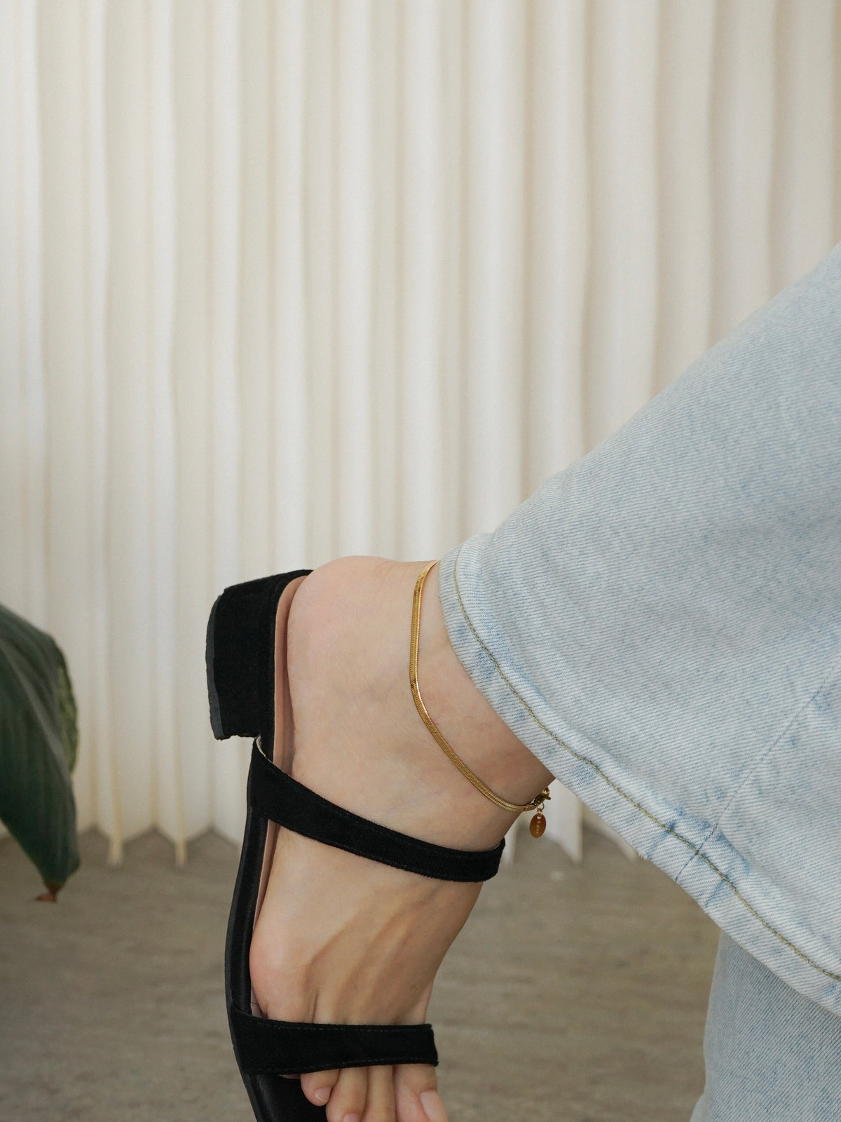 Paige Herringbone Chain Anklet