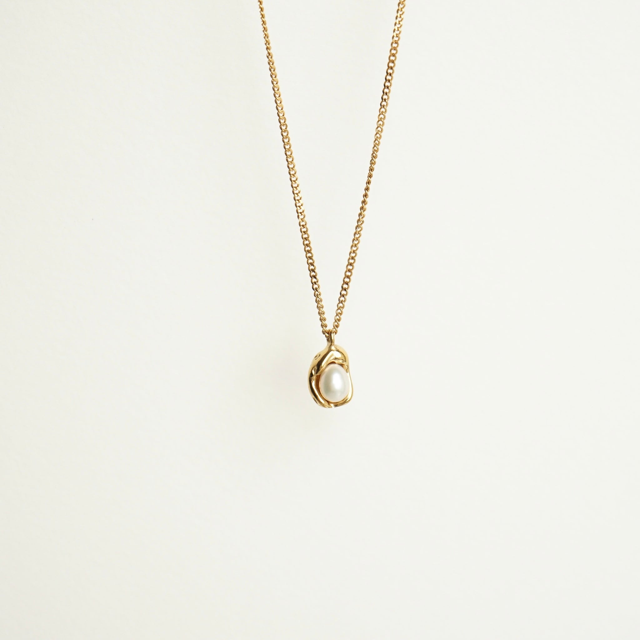 Margaret Pearl Necklace