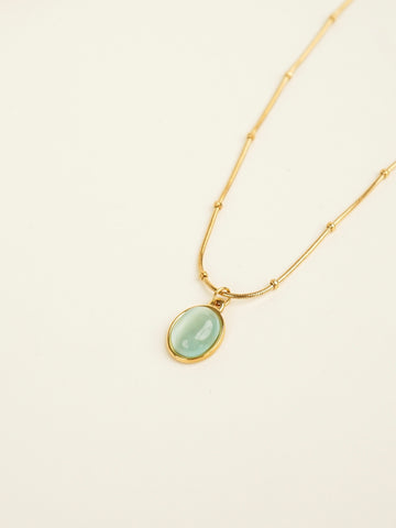 Fatou Oval Cat Eye Necklace (Gold)