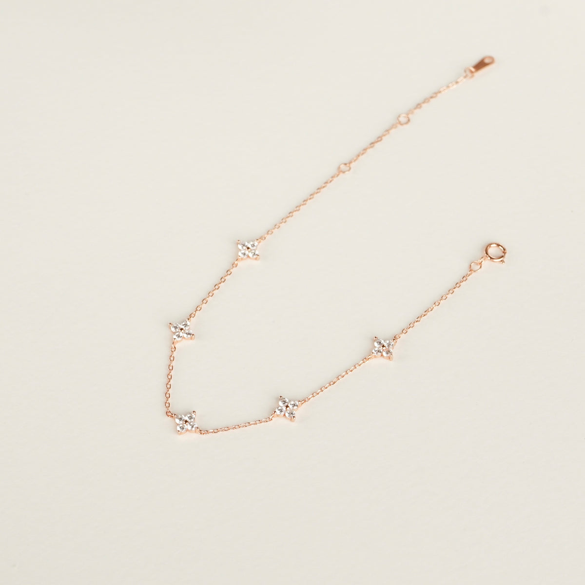 Hailee Clover Bracelet (Rose Gold)