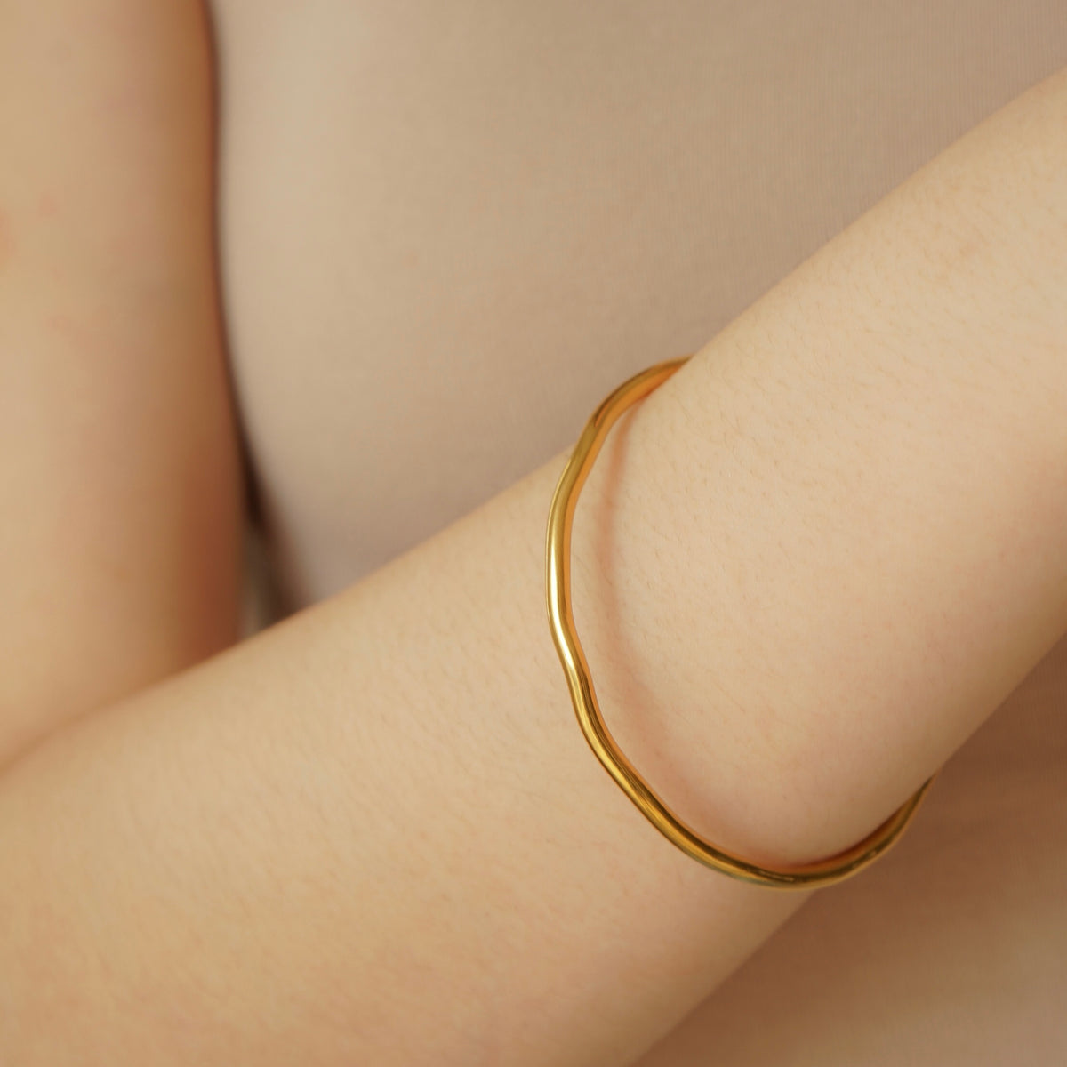 Zaylee Bangle (Gold)