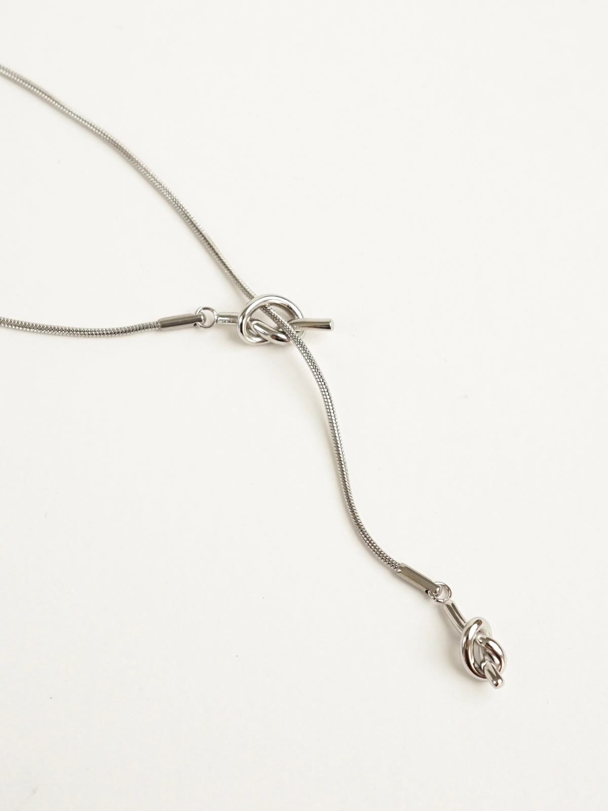 Odelia Knot Lariat Necklace (Silver)
