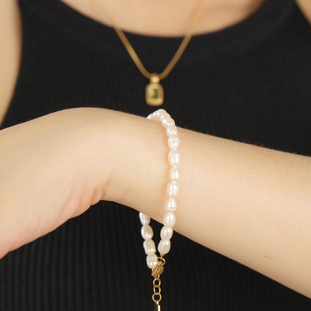 Ainsley Pearl Bracelet