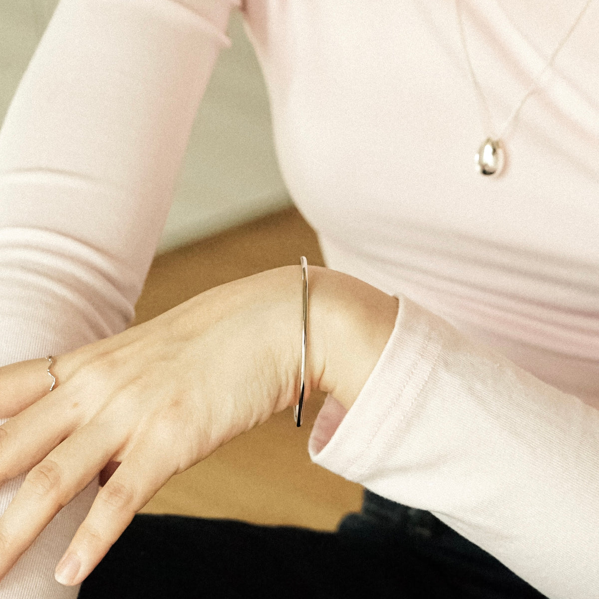 Aria Bangle (Silver)