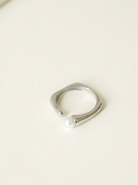 Quella Pearl Open Ring (Silver)