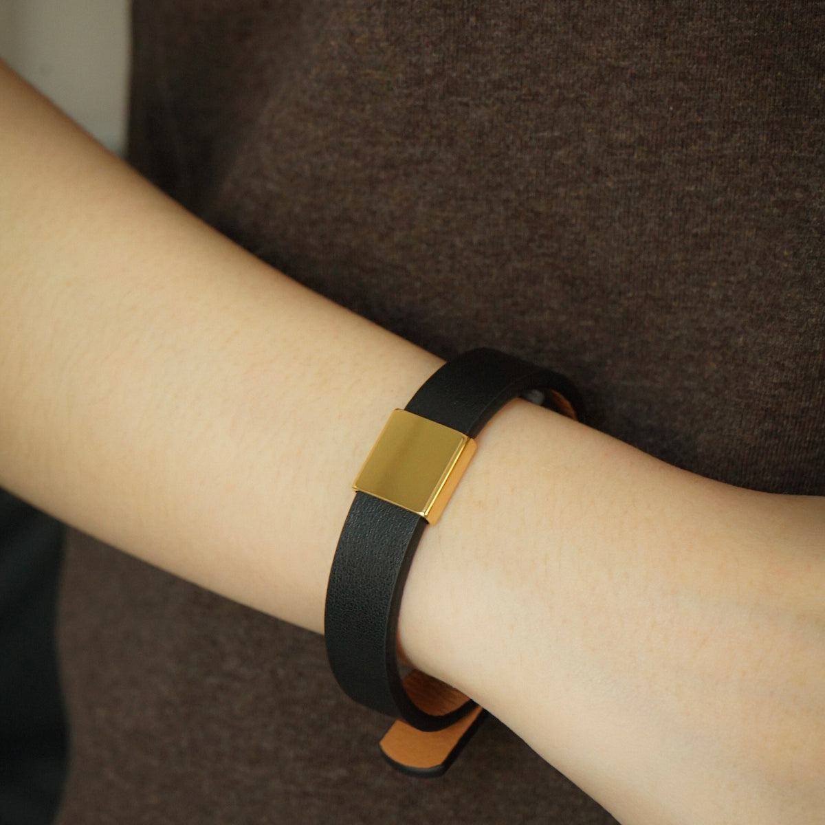 Koa Leather Strap Bracelet (Black Silver)