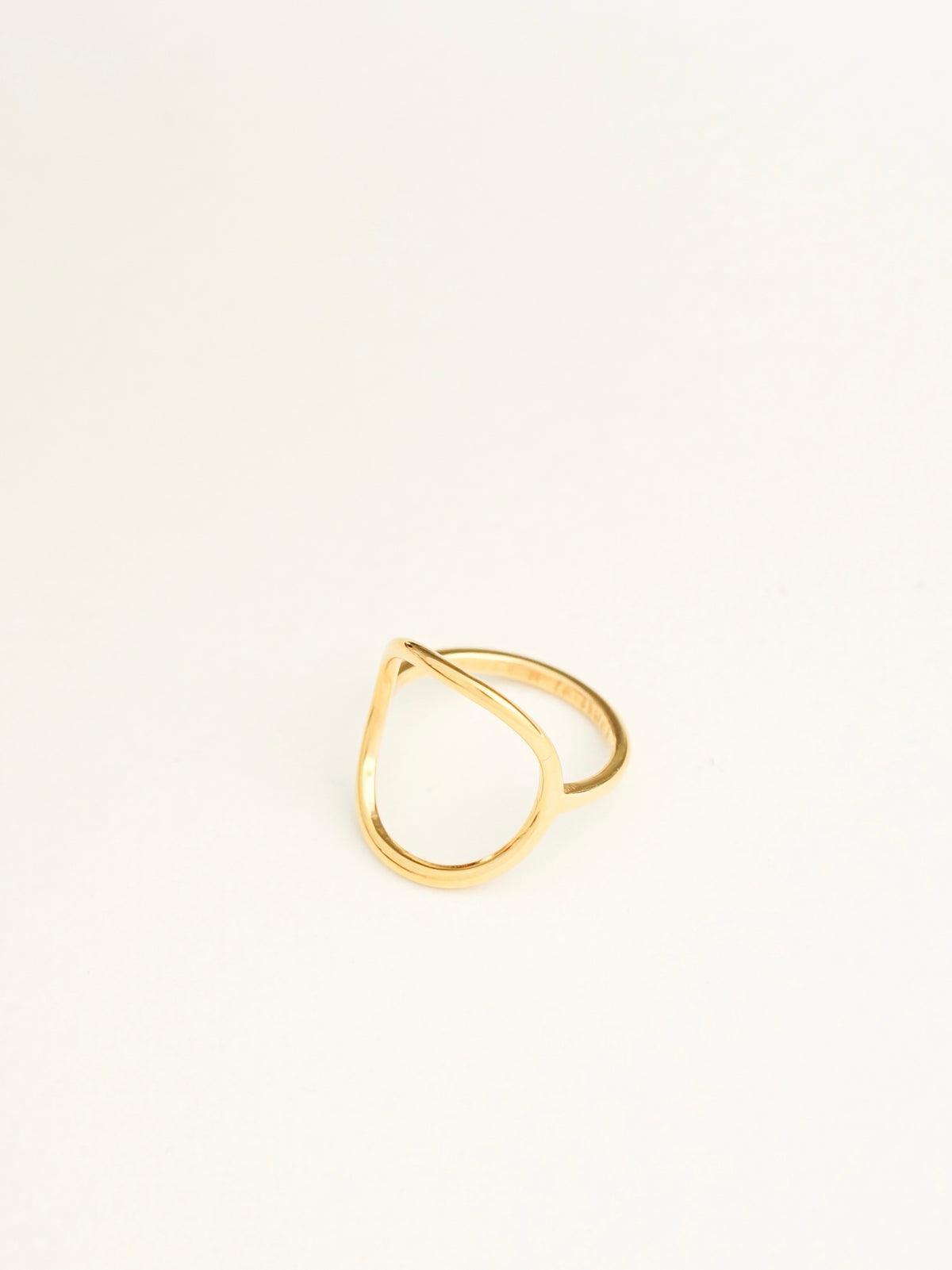 Leyla Oval Ring (Gold)