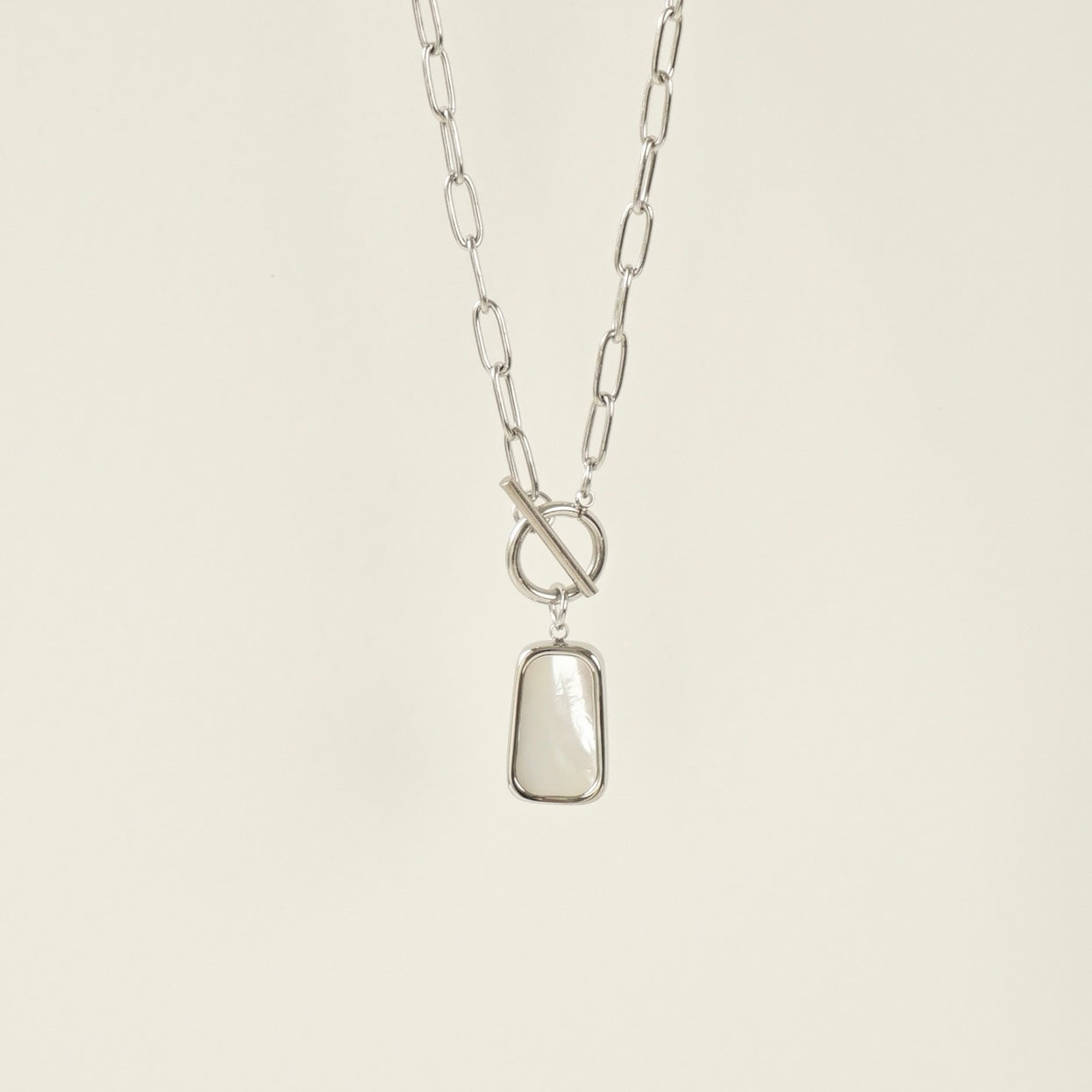 Olga Chain Link Necklace (Silver)