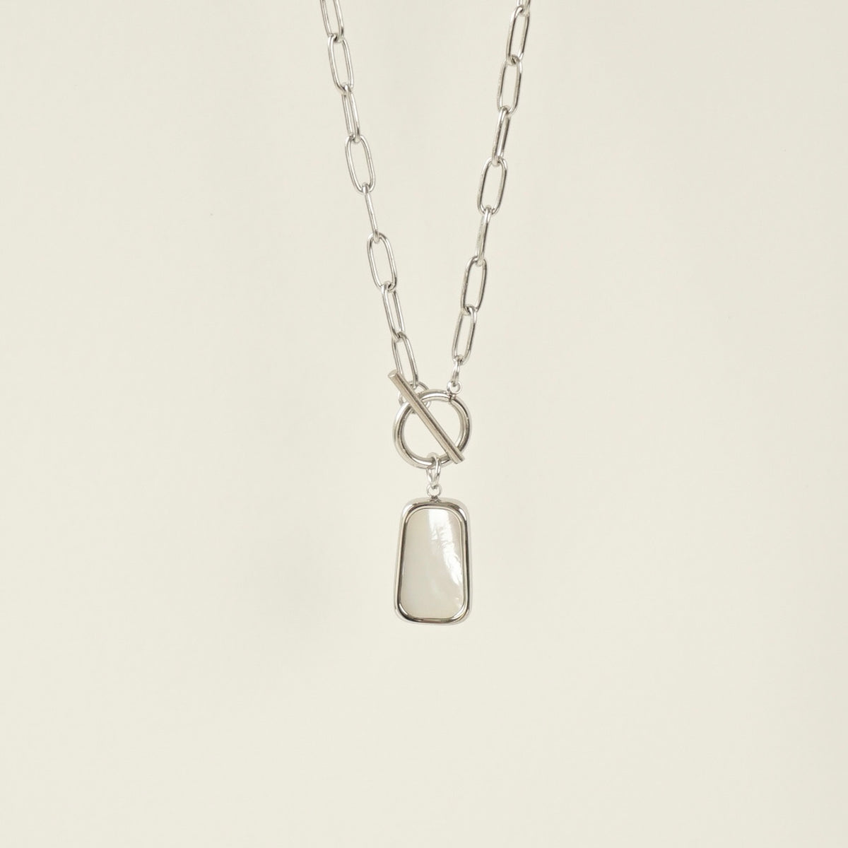 Olga Chain Link Necklace (Silver)