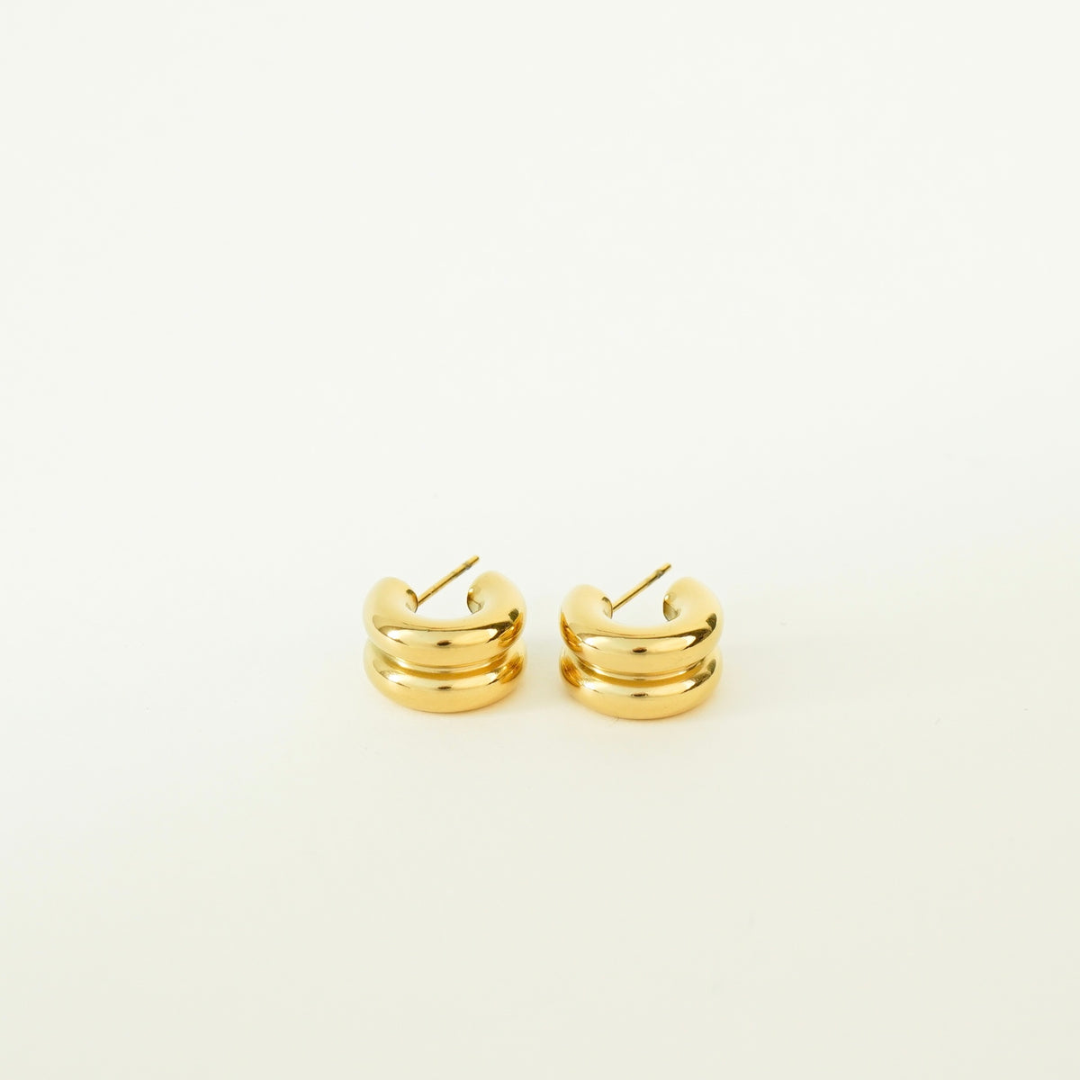 Novalee Double C Hoop Earrings (Gold)