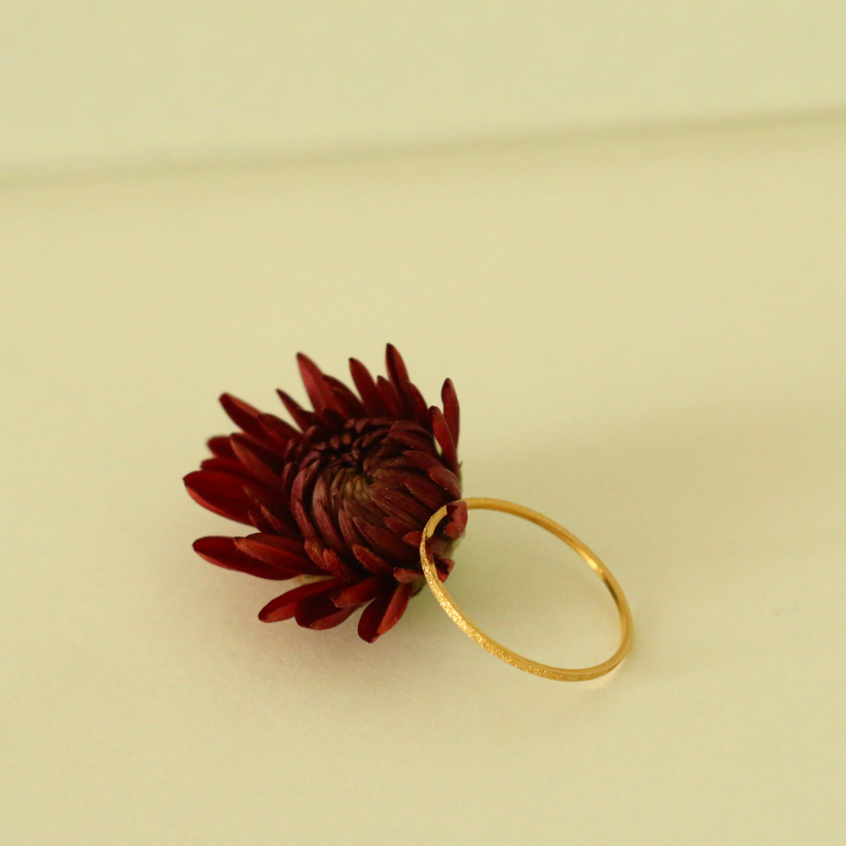 Raelyn Glitter Ring (Gold)