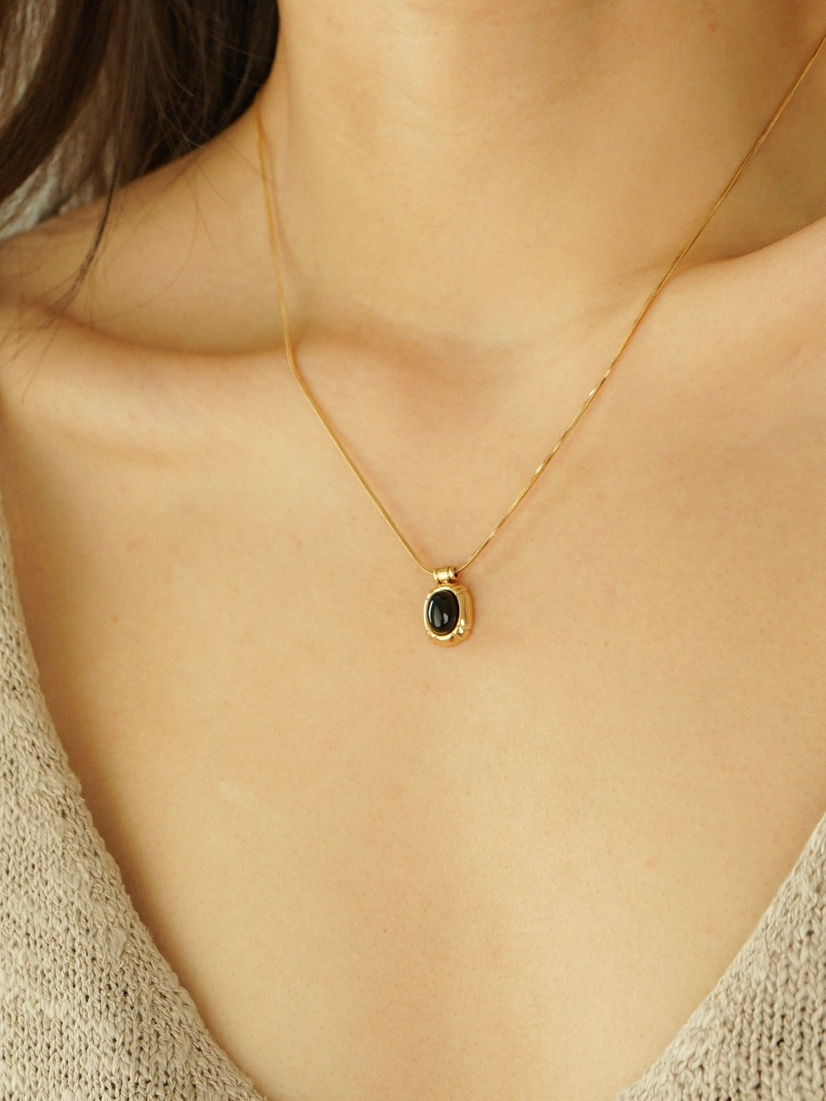 Rayna Black Onyx Necklace