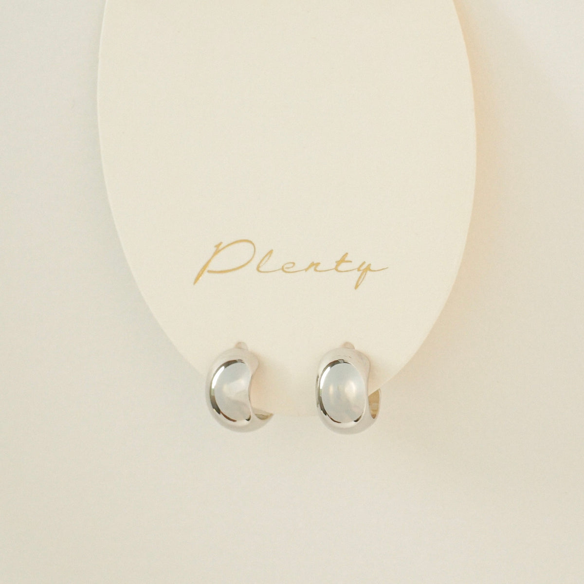 Yana C Hoop Earrings (Silver)