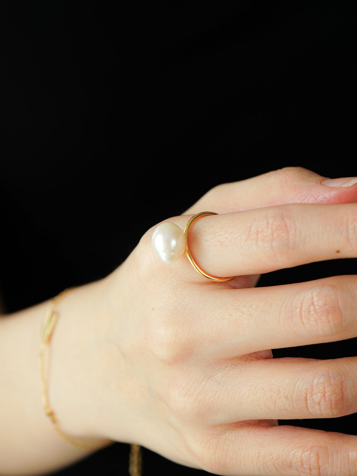 Aurelia Pearl Adjustable Ring