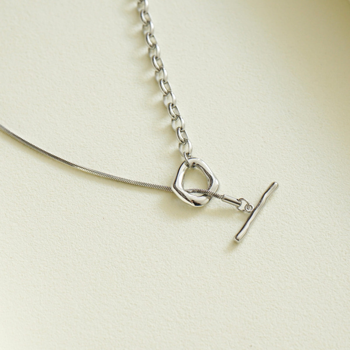 Rivka Chain Link Long Necklace (Silver)