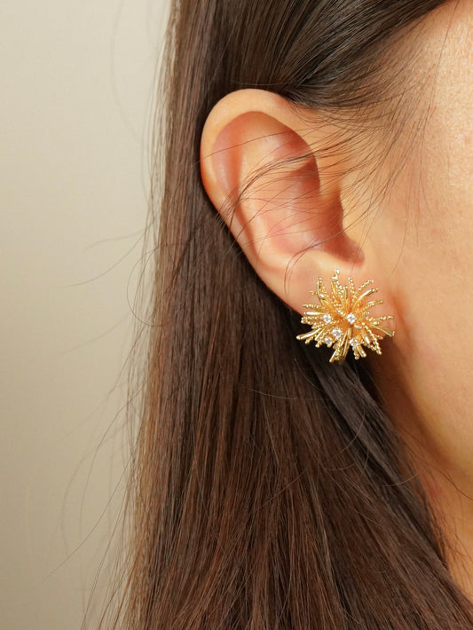 Jaysea Anemone Stud Earrings (Gold)