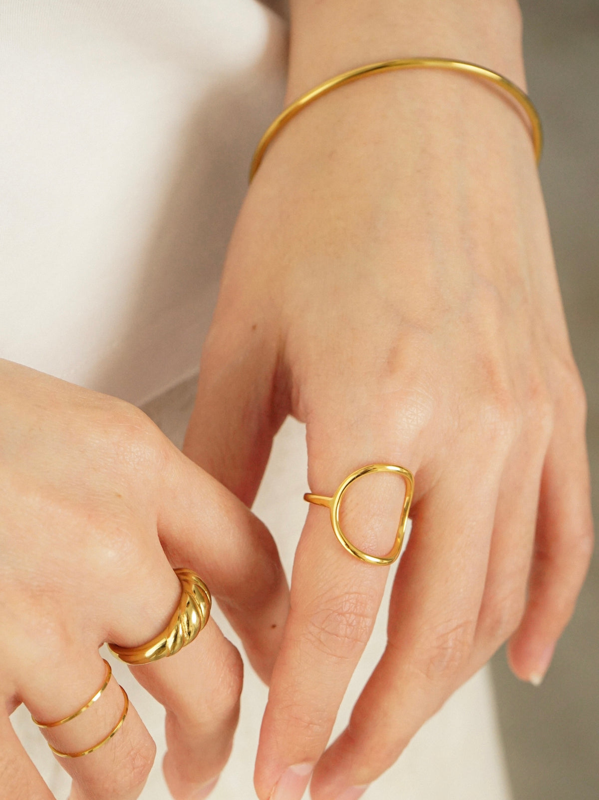 Leyla Oval Ring (Gold)