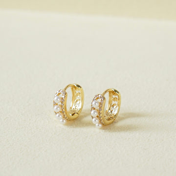 Lorelai Pave Pearl Huggie Earrings (Gold)