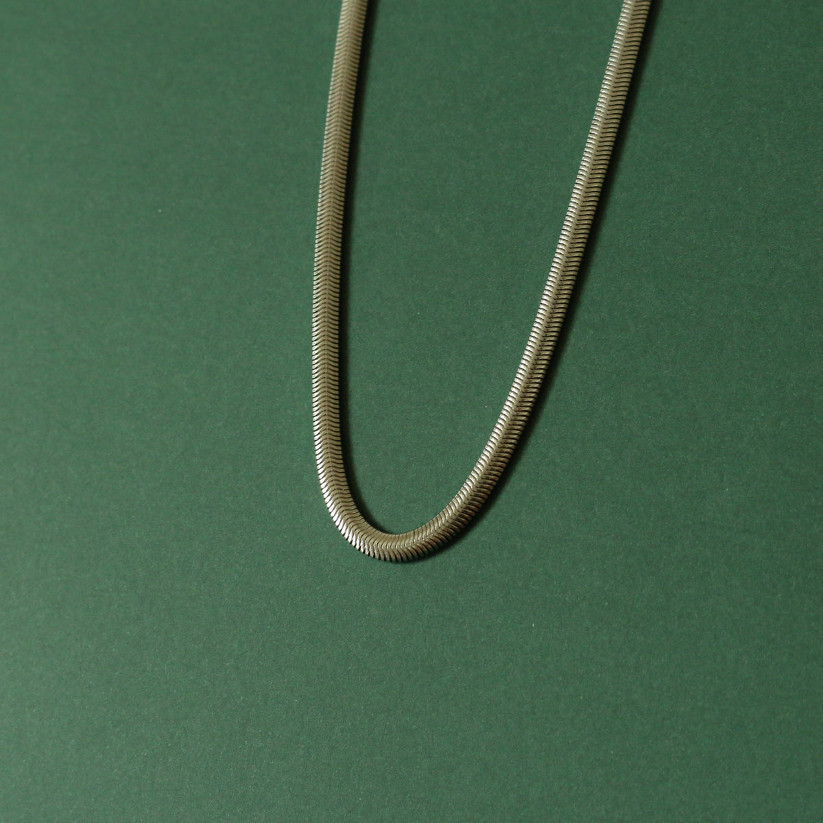 Mateo Herringbone Chain Necklace