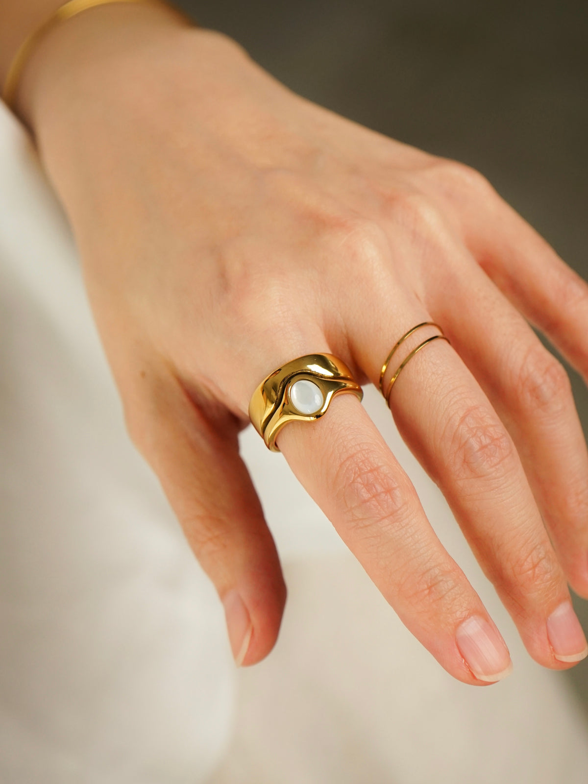 Georgie Mother of Pearl Ring (White)