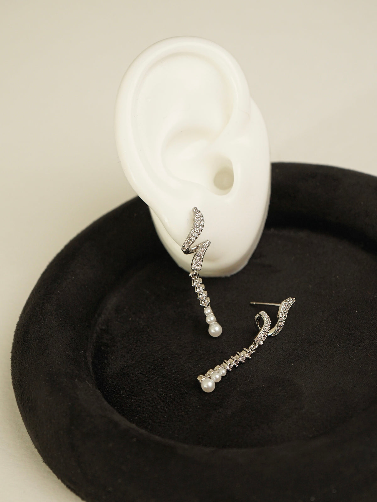 Fia Pearl Drop Earrings