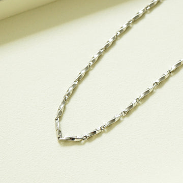 Ryan Chain Necklace