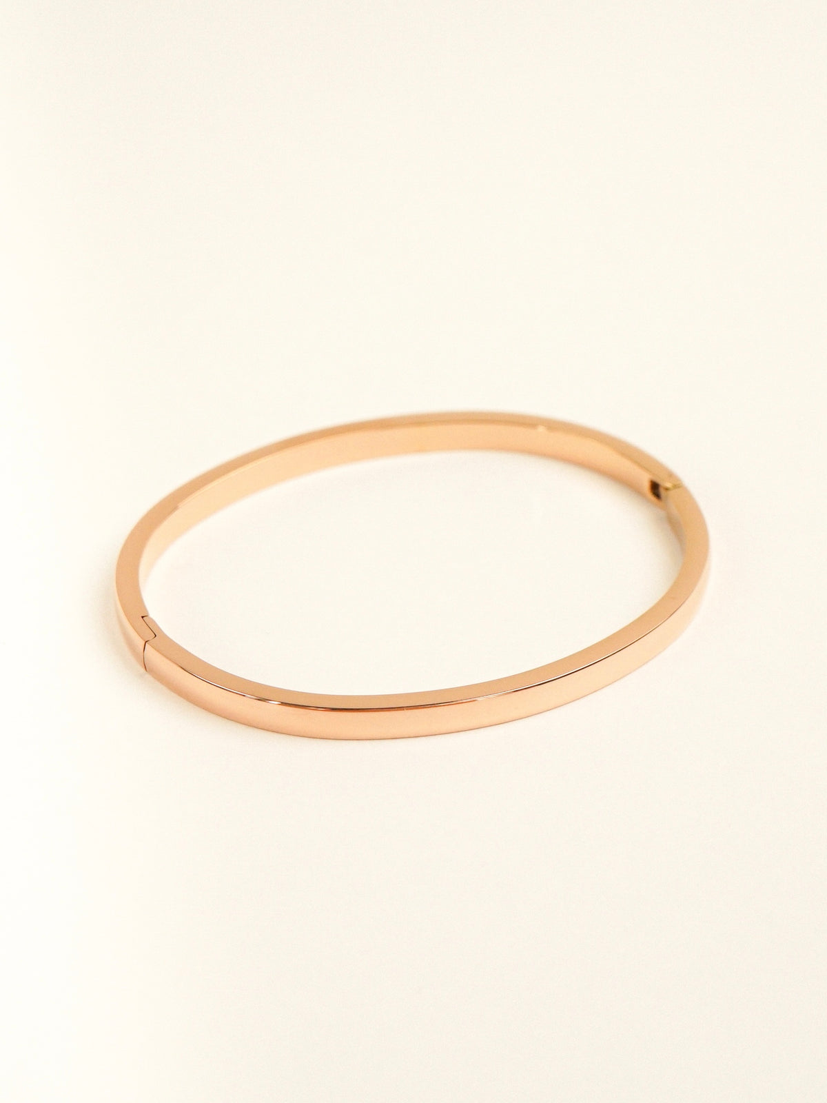 Embrace Bangle (Rose Gold)
