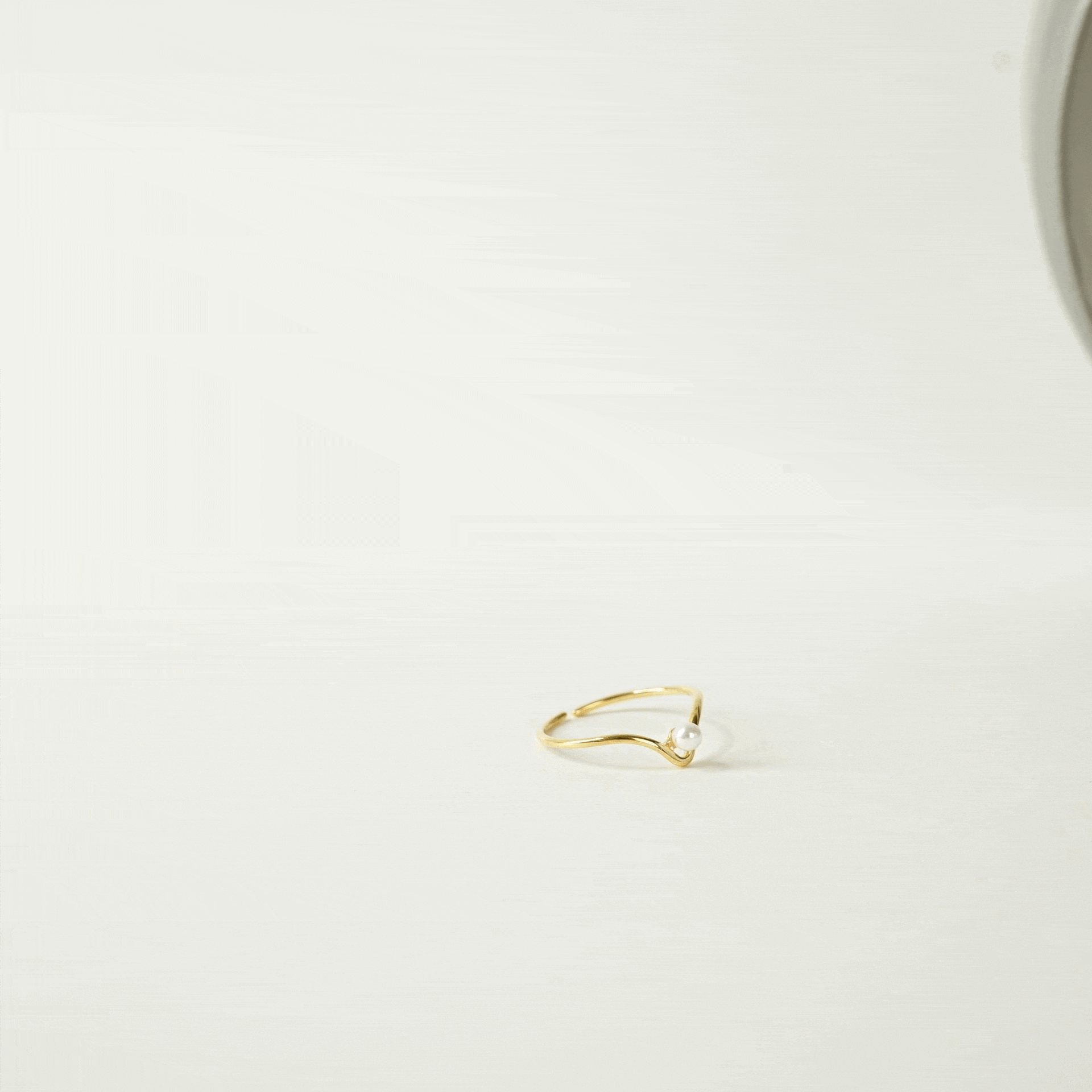 Berkley Pearl Ring (Gold)