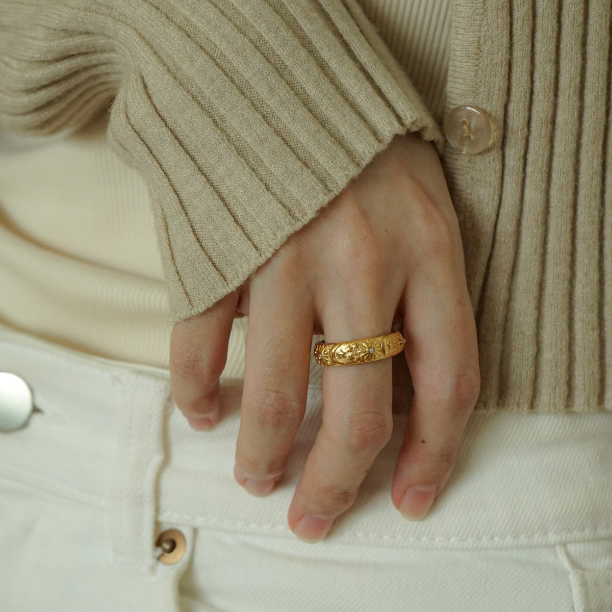 Isabell Celestial Ring (Gold)
