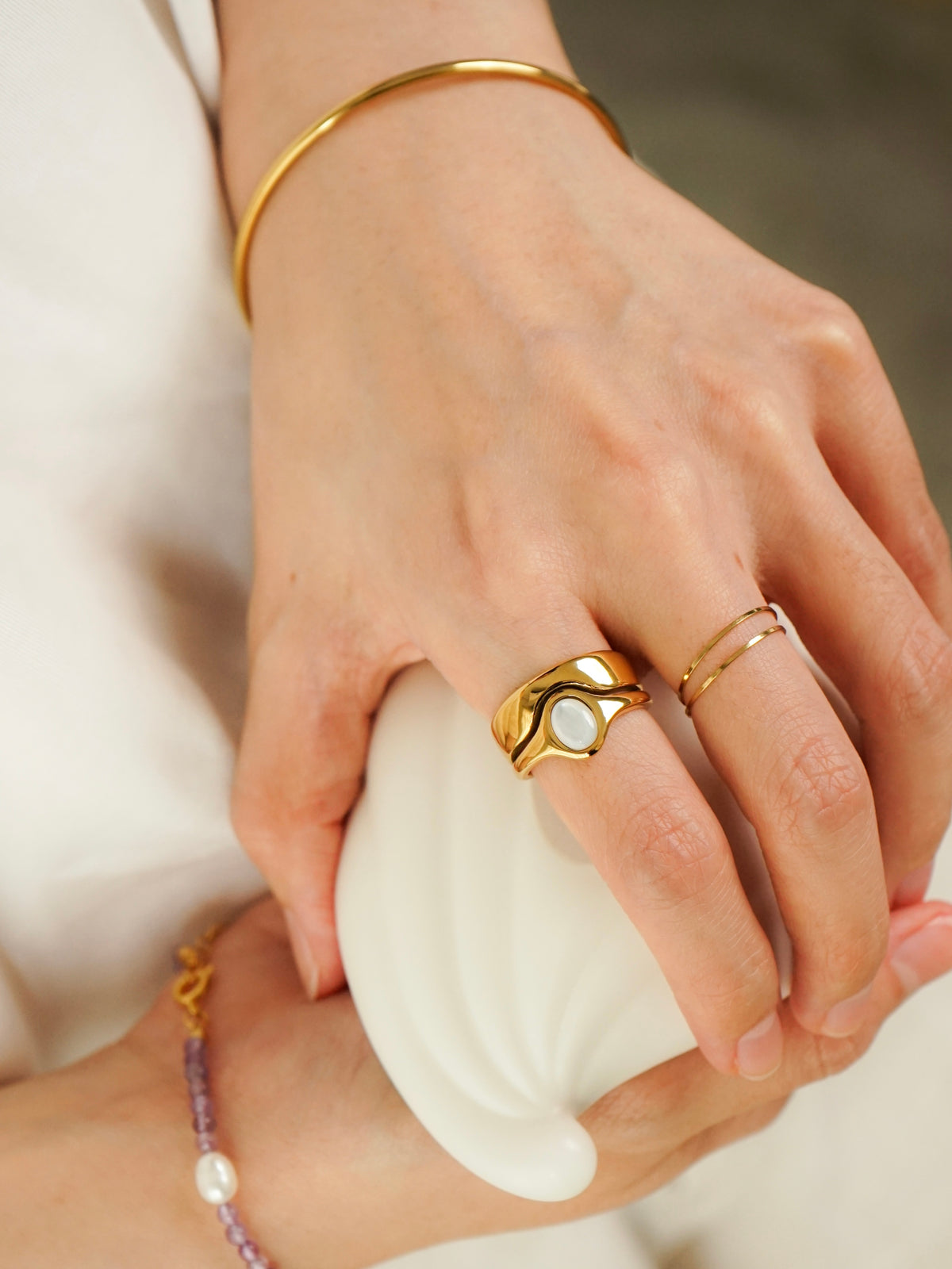Georgie Mother of Pearl Ring (White)